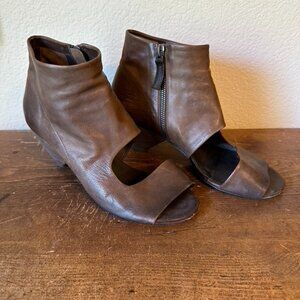 Marsell W's Brown Leather Open Toe Cut Out Cone Heeled Ankle Booties